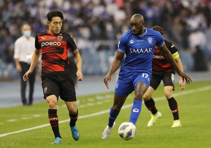 包含清晨德国杯焦点战，拉齐奥门线救险，球迷炸锅，医务组通报恢复的词条